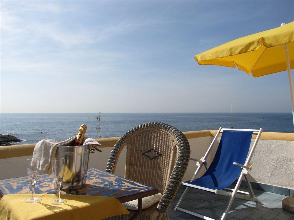 Appartamenti Casa Del Sole Sant'Angelo  エクステリア 写真