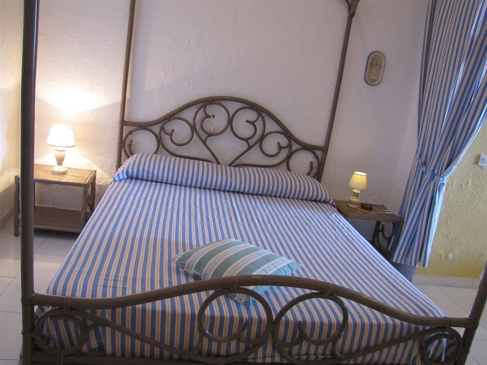 Appartamenti Casa Del Sole Sant'Angelo  エクステリア 写真